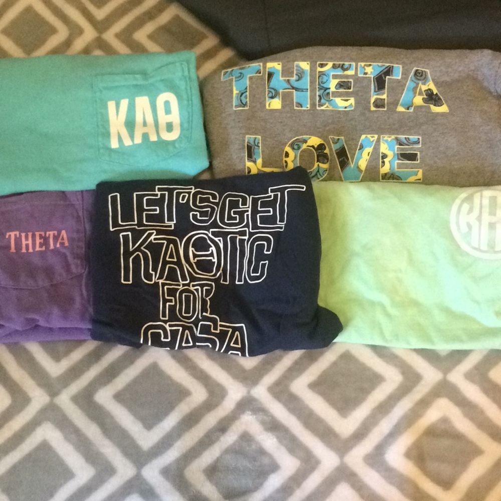 KAPPA ALPHA THETA TSHIRT BUNDLE SIZE SMALL